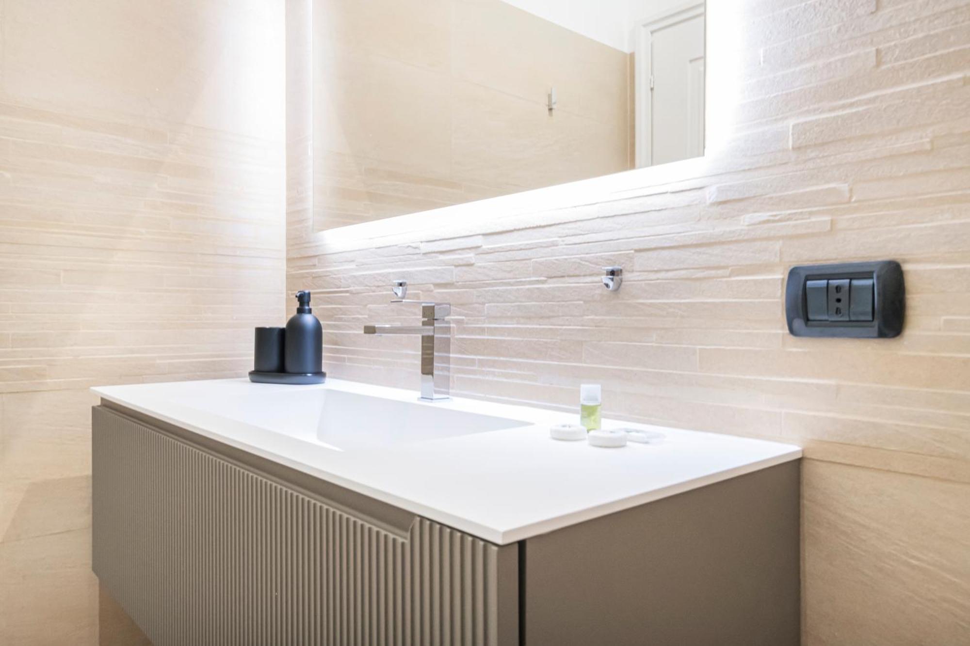 Easylife - Magnificent Splendid Apt Sant'Ambrogio Milano Exteriör bild